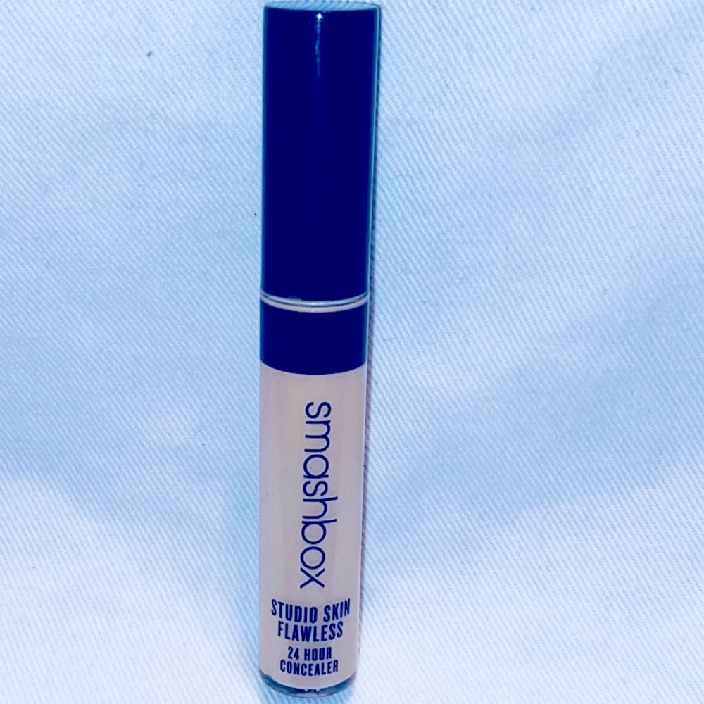Smashbox Studio Skin Flawless 24-Hour Concealer